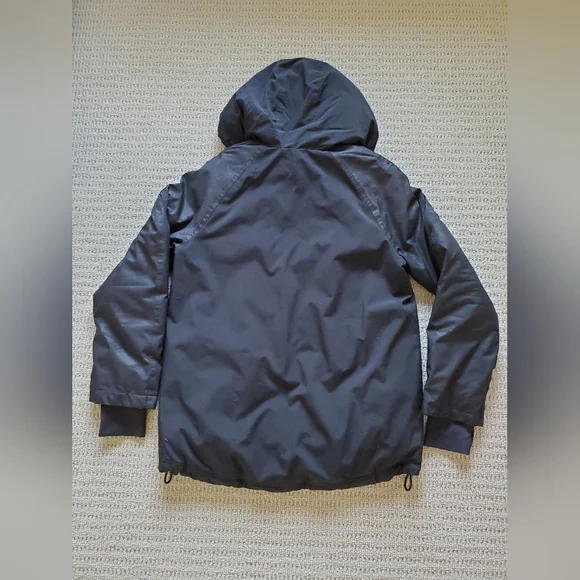 GapFit Puffer Jacket - Picture 5 of 12